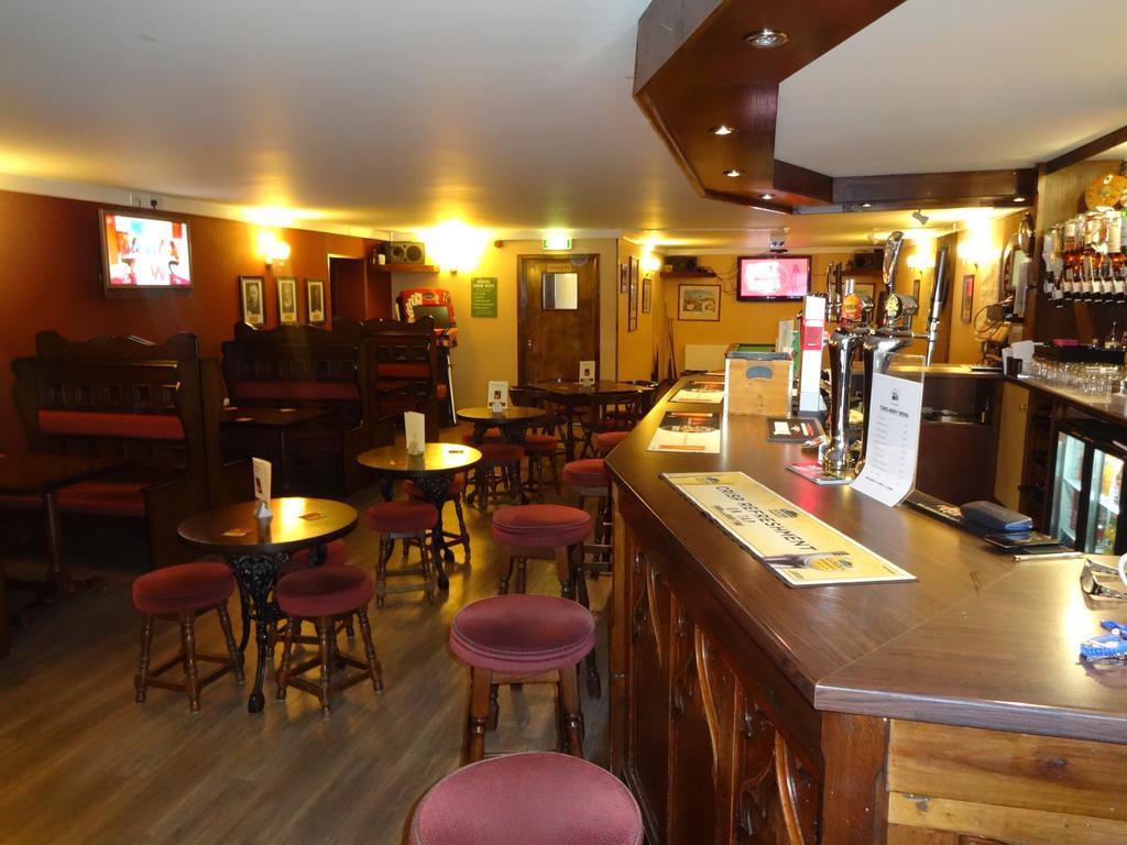 St. Cyrus Village Inn Saint Cyrus ภายนอก รูปภาพ